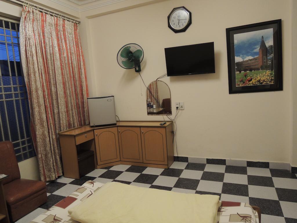Minh Chau 2 Hotel Да Лат Стая снимка