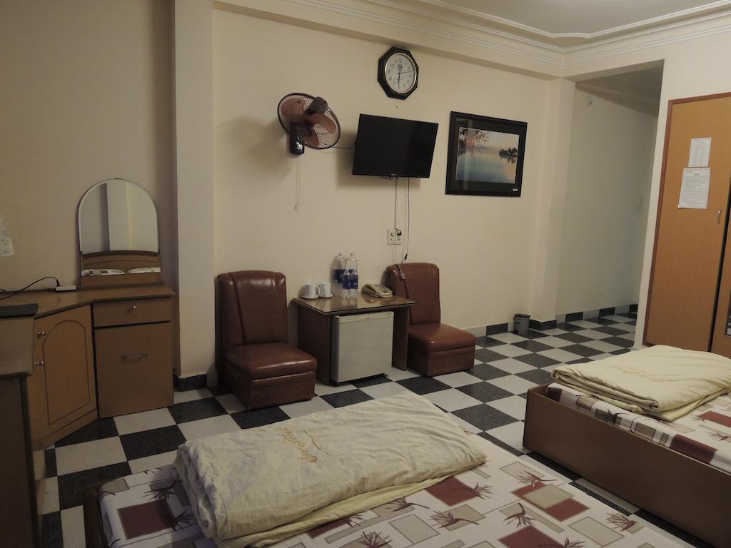 Minh Chau 2 Hotel Да Лат Стая снимка